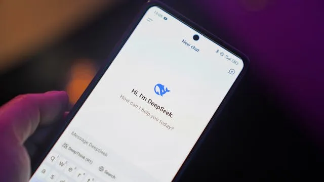 🔥 Tendencias Emergentes en Marketing Digital para 2025: Cómo la Inteligencia Artificial y la Personalización Están Cambiando el Juego 1 pexels uma media 2149408028 30608379 1